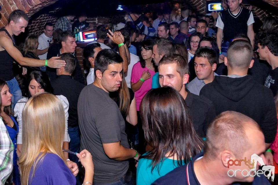 DJ Bíró în Club Escape,