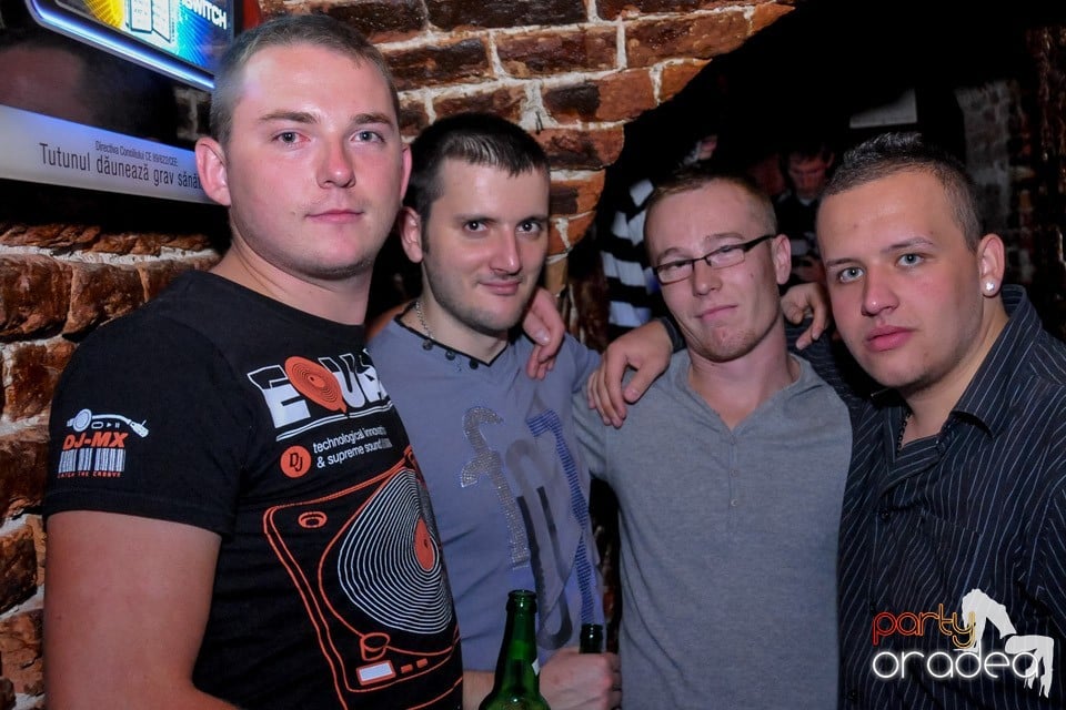 DJ Bíró în Club Escape,