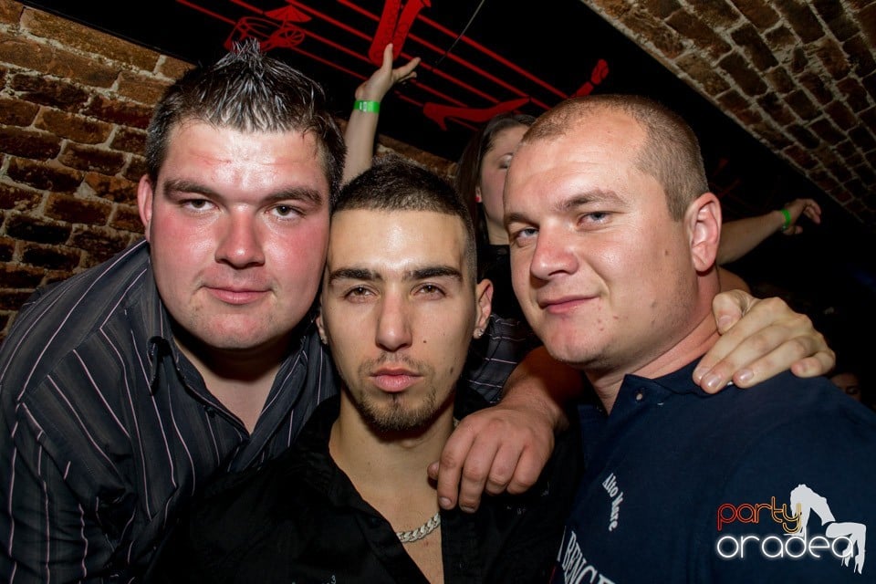 DJ Bíró în Club Escape, 