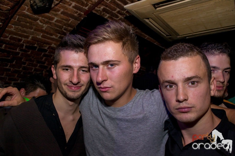 DJ Bíró în Club Escape,