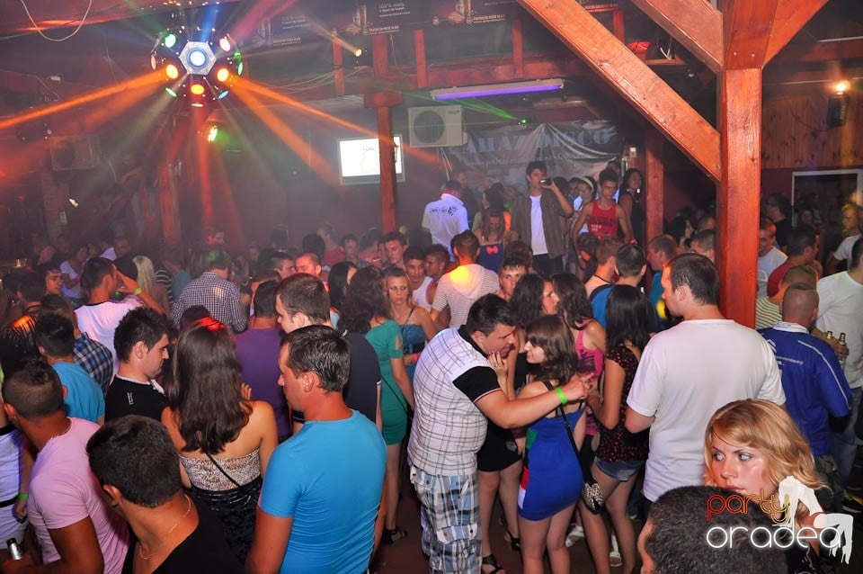 DJ Bíró în Disco Faház, 