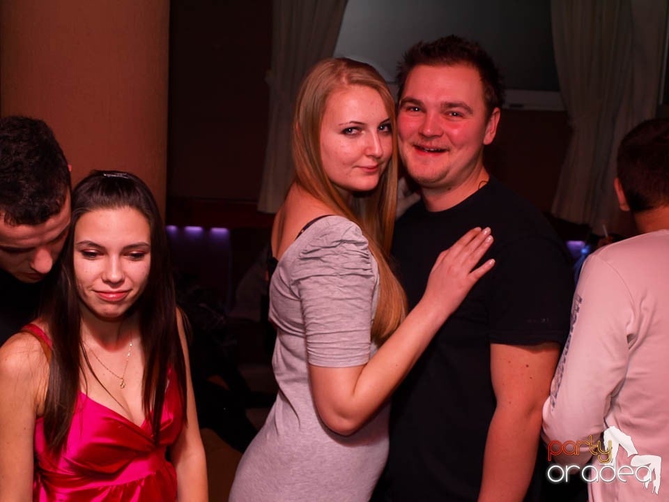 DJ Cristiano la butoane în Chanson, 