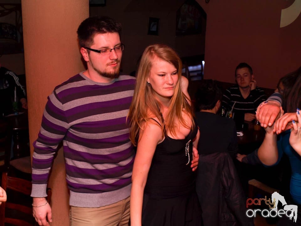 DJ Cristiano la butoane în Chanson, 