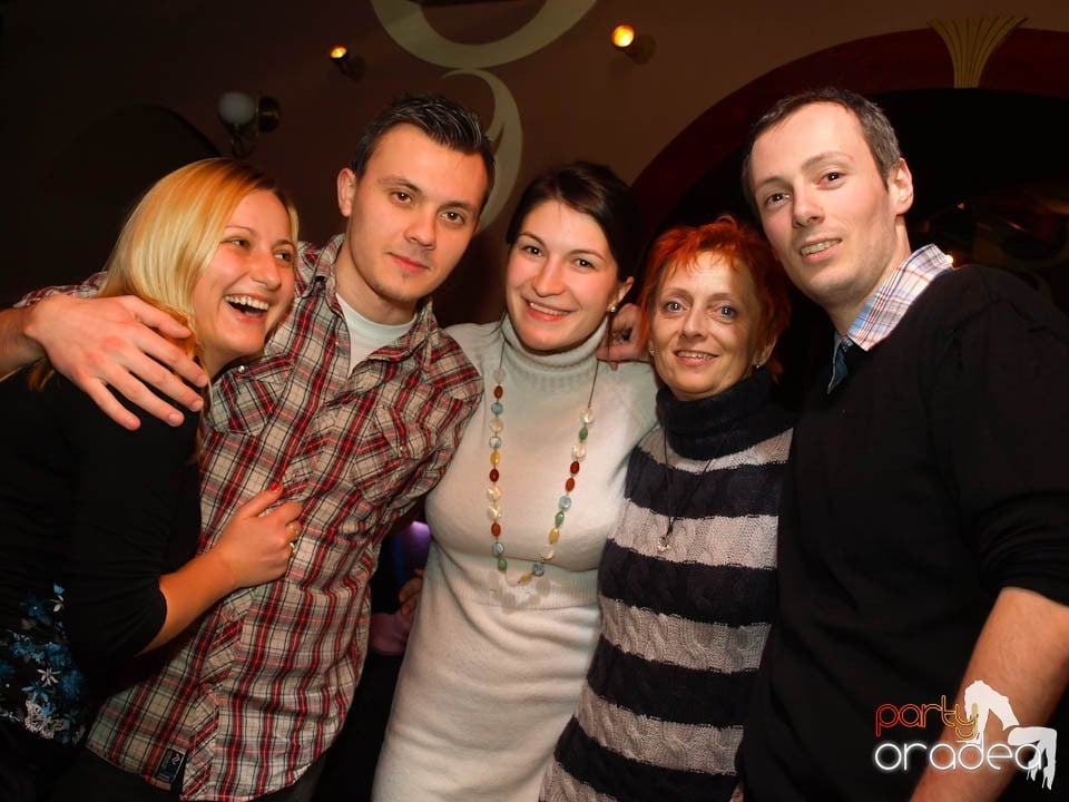 DJ Cristiano la butoane în Chanson, 