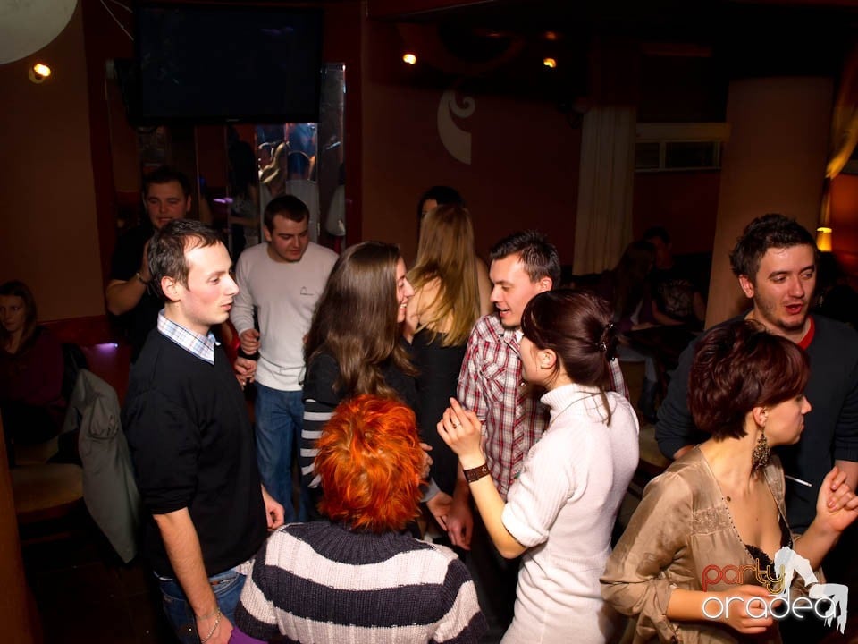 DJ Cristiano la butoane în Chanson, 