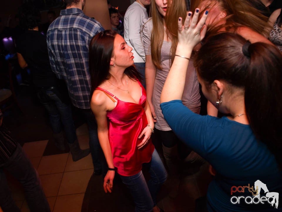 DJ Cristiano la butoane în Chanson, 