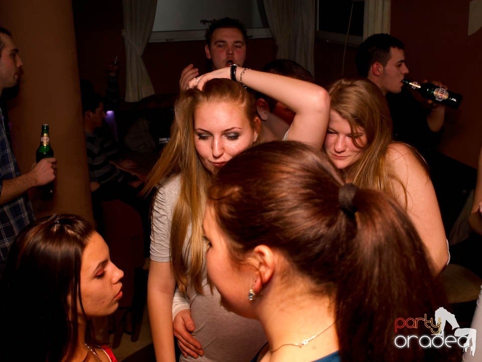 DJ Cristiano la butoane în Chanson, 