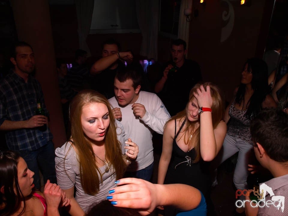 DJ Cristiano la butoane în Chanson, 