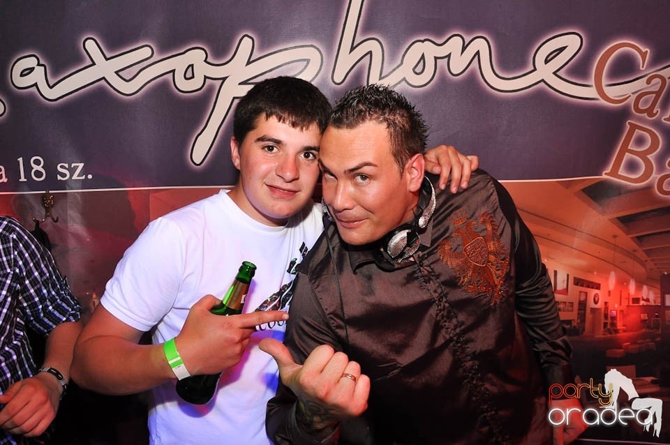 DJ Deka feat. Gabriella în Disco Faház,