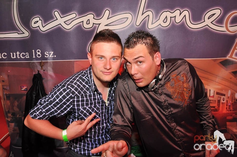 DJ Deka feat. Gabriella în Disco Faház,