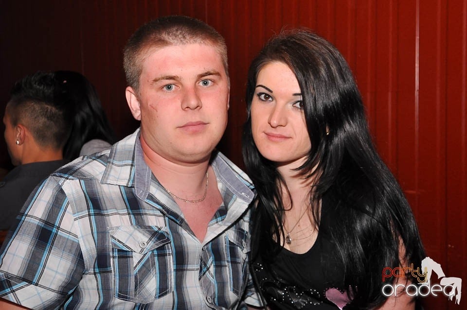 DJ Deka feat. Gabriella în Disco Faház,