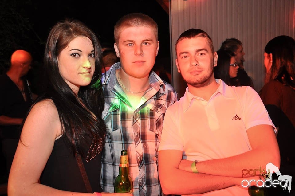 DJ Deka feat. Gabriella în Disco Faház,