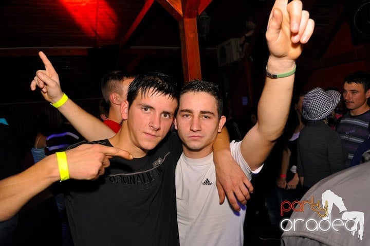 DJ Deka în Disco Faház, 