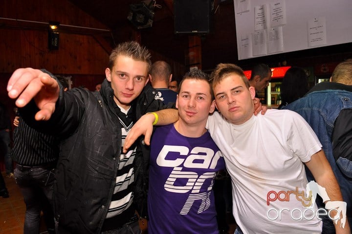 DJ Deka în Disco Faház, 