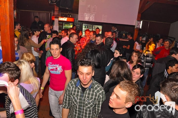 DJ Deka în Disco Faház, 