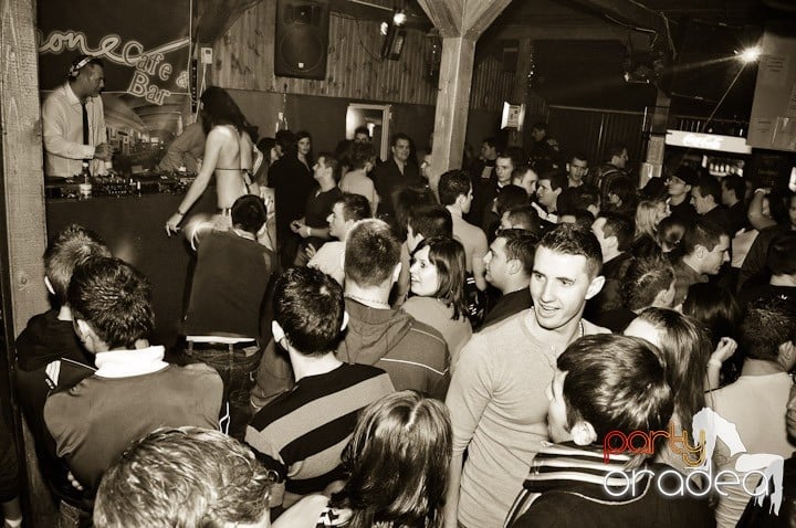 DJ Deka în Disco Faház, 