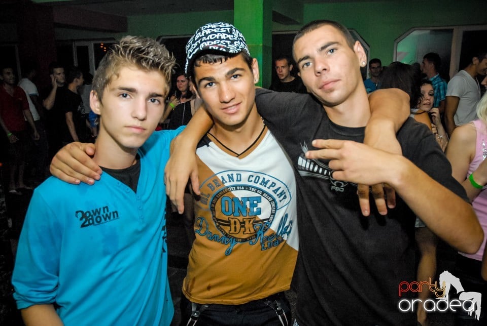 Dj Deka, Royal Party House