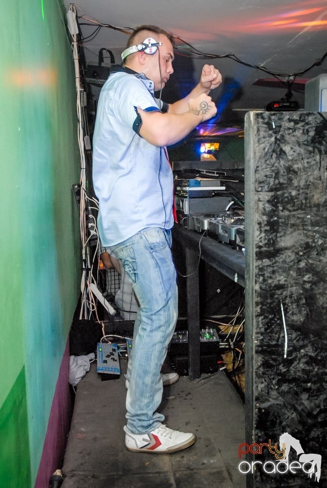 Dj Deka, Royal Party House