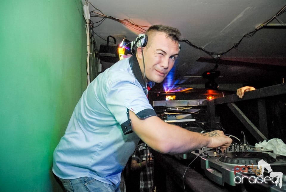 Dj Deka, Royal Party House