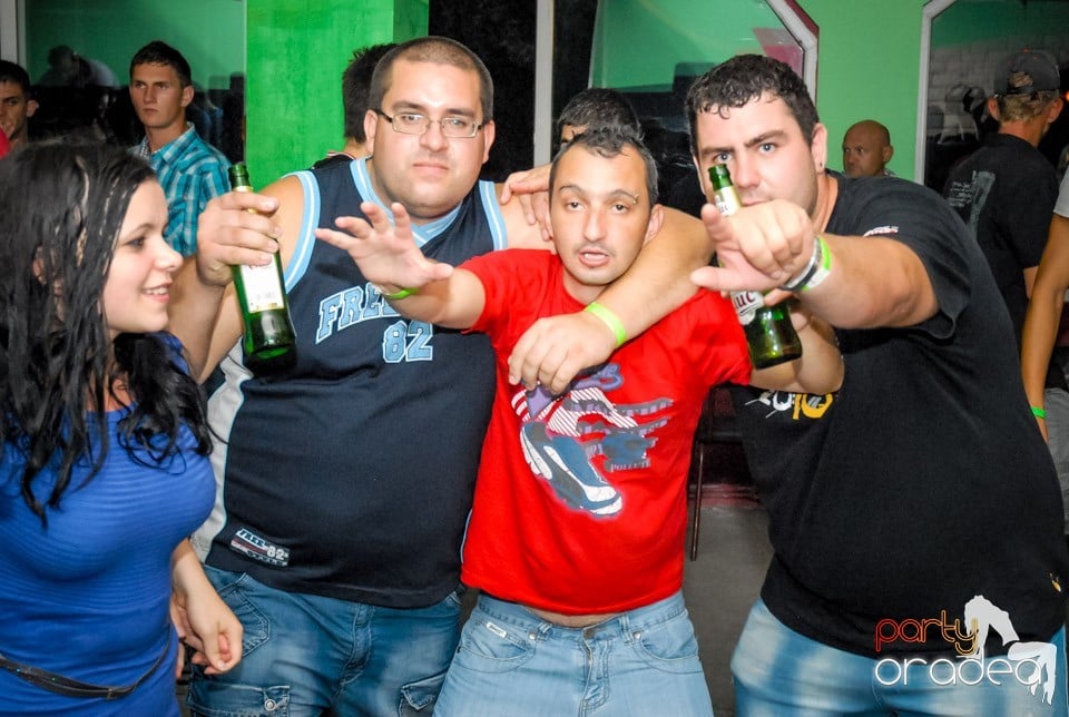 Dj Deka, Royal Party House