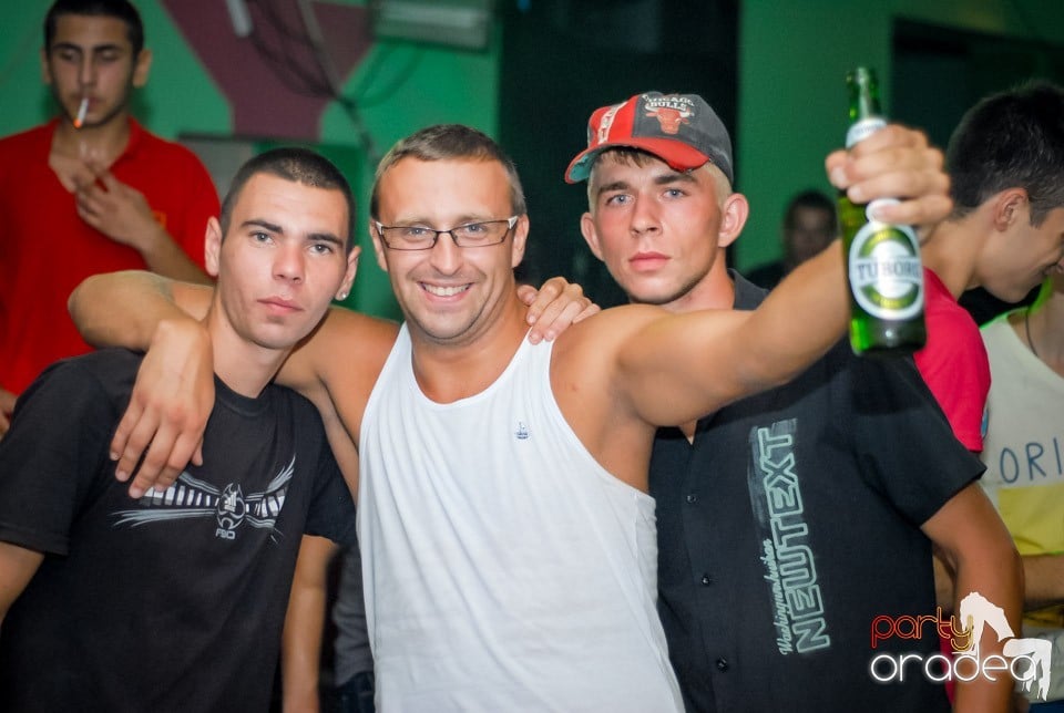Dj Deka, Royal Party House