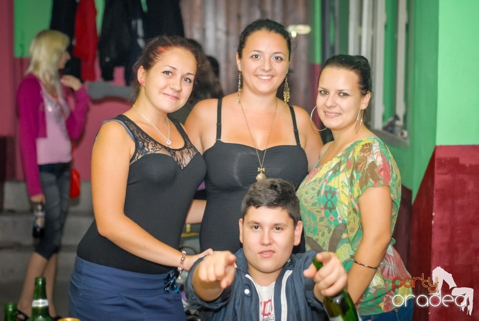 Dj Deka, Royal Party House