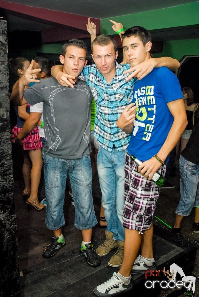 Dj Deka, Royal Party House
