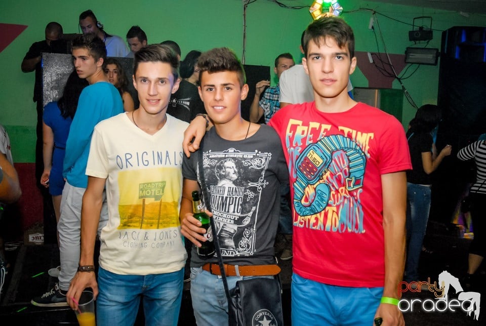Dj Deka, Royal Party House