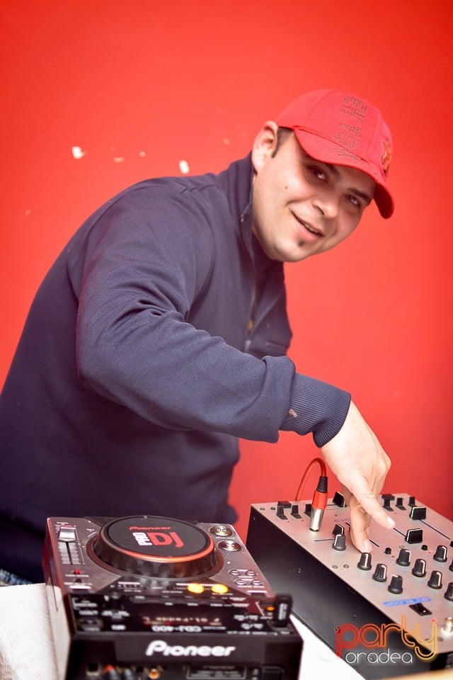 Dj Deka, Royal Party House