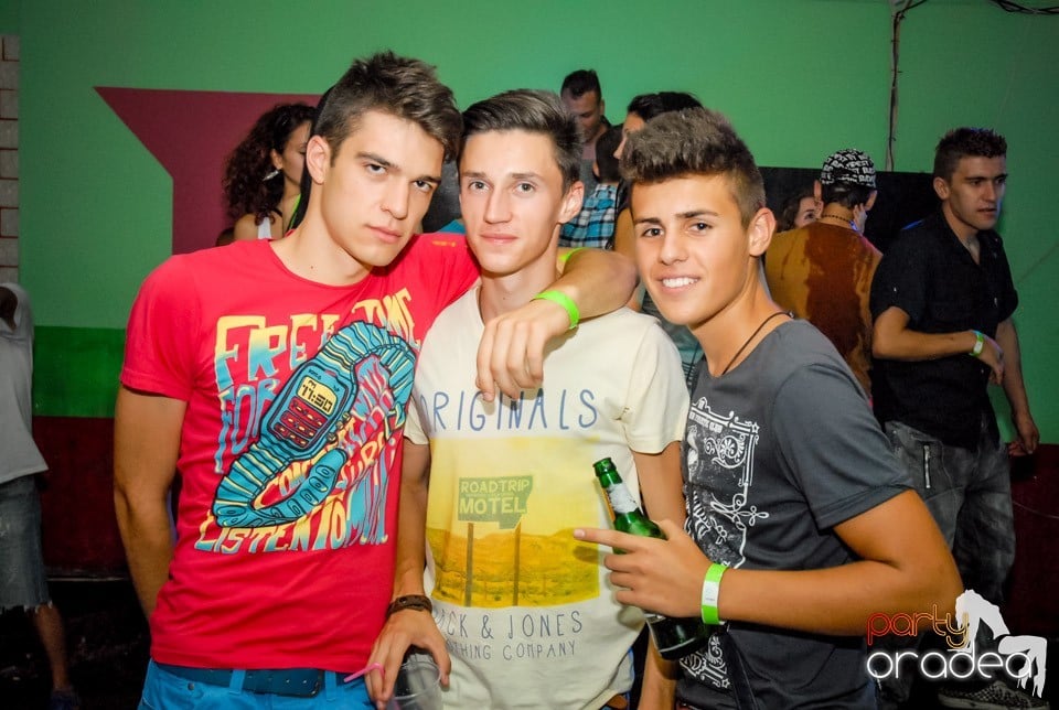 Dj Deka, Royal Party House