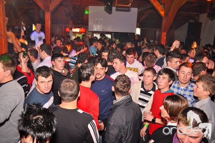 DJ Disco$a de Crăciun în Disco Faház, 