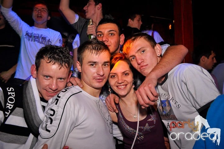 DJ Disco$a de Crăciun în Disco Faház, 