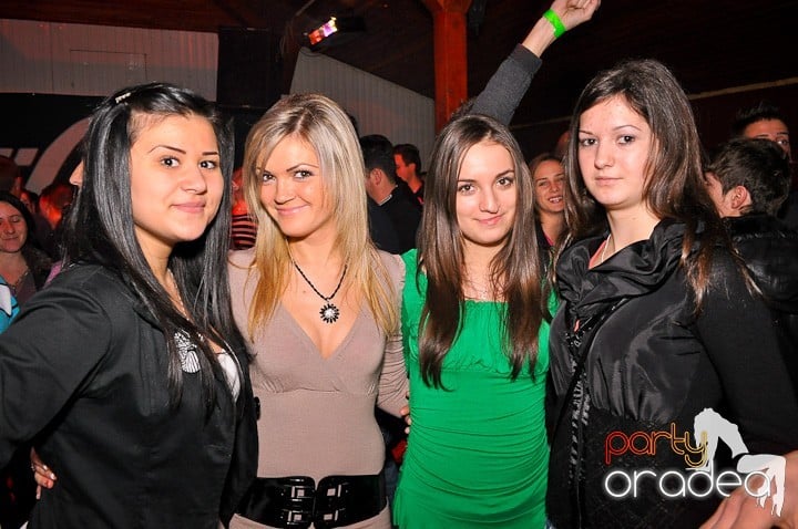 DJ Disco$a de Crăciun în Disco Faház, 