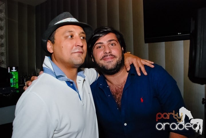 Dj Mahony în Kado Cafe, 