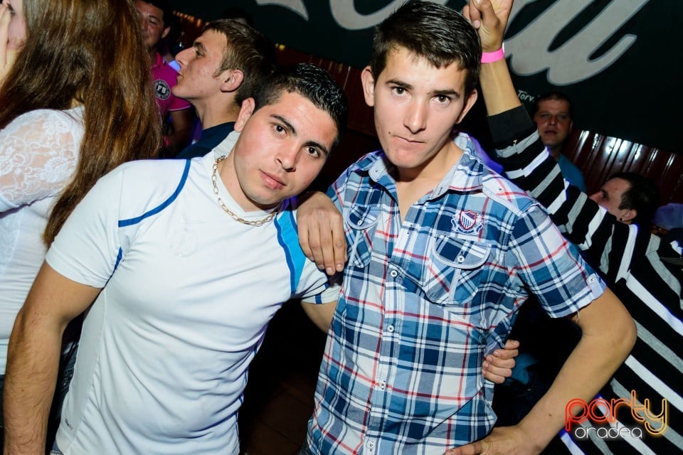 Dj Odi & Mc Alex, 