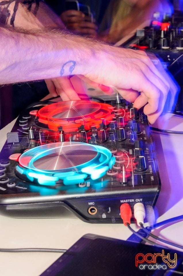 Dj Peti in the Mix, 