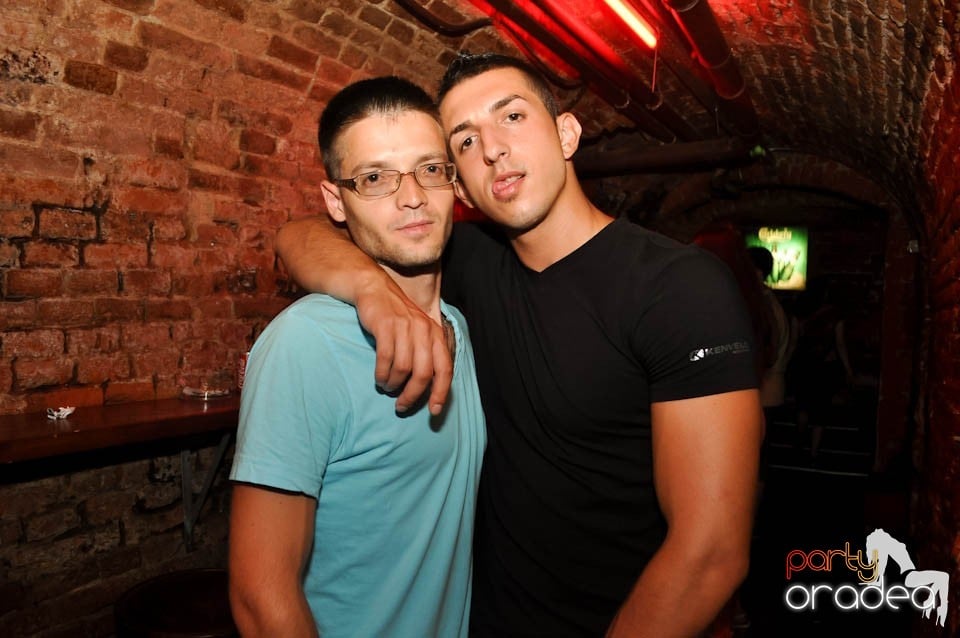DJ Prody & Caveman in the Mix @ Escape,