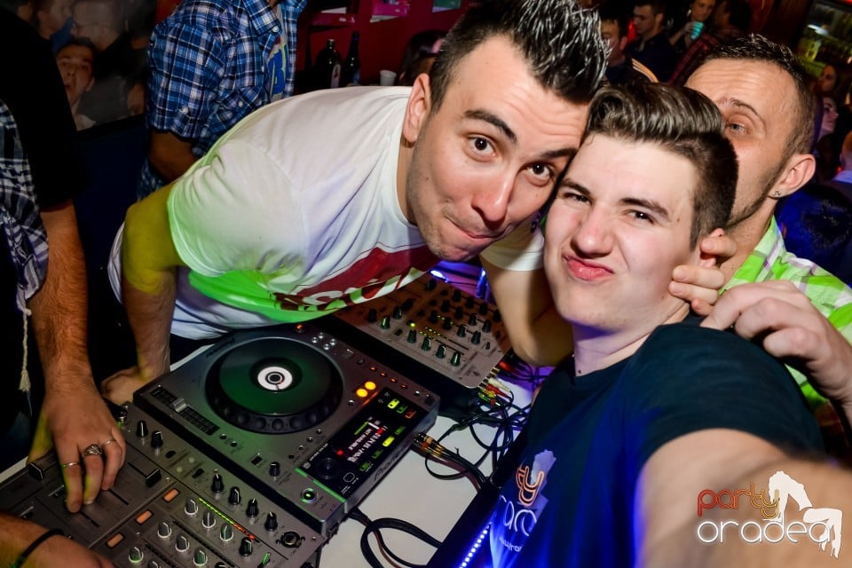 Dj Prody VS Dj Preda în Disco Fahaz,