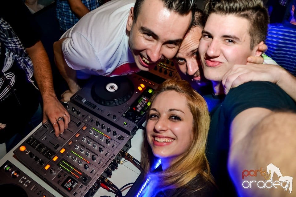 Dj Prody VS Dj Preda în Disco Fahaz,