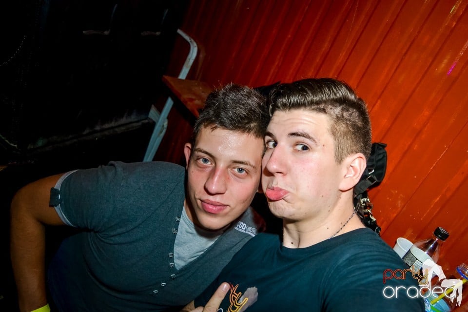 Dj Prody VS Dj Preda în Disco Fahaz,