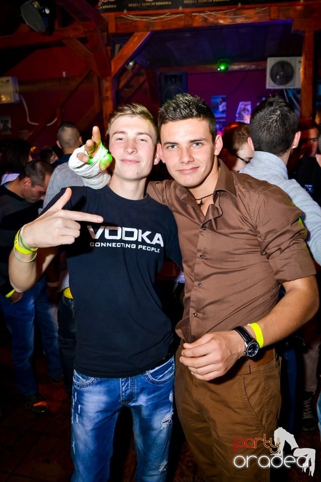 Dj Prody VS Dj Preda în Disco Fahaz,