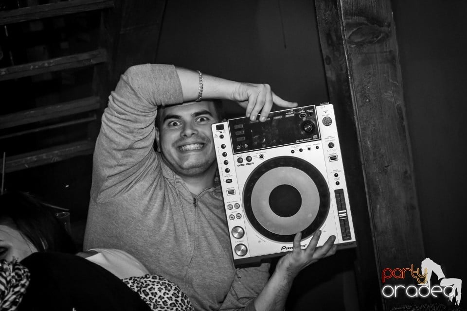 Dj Prody VS Dj Preda în Disco Fahaz,