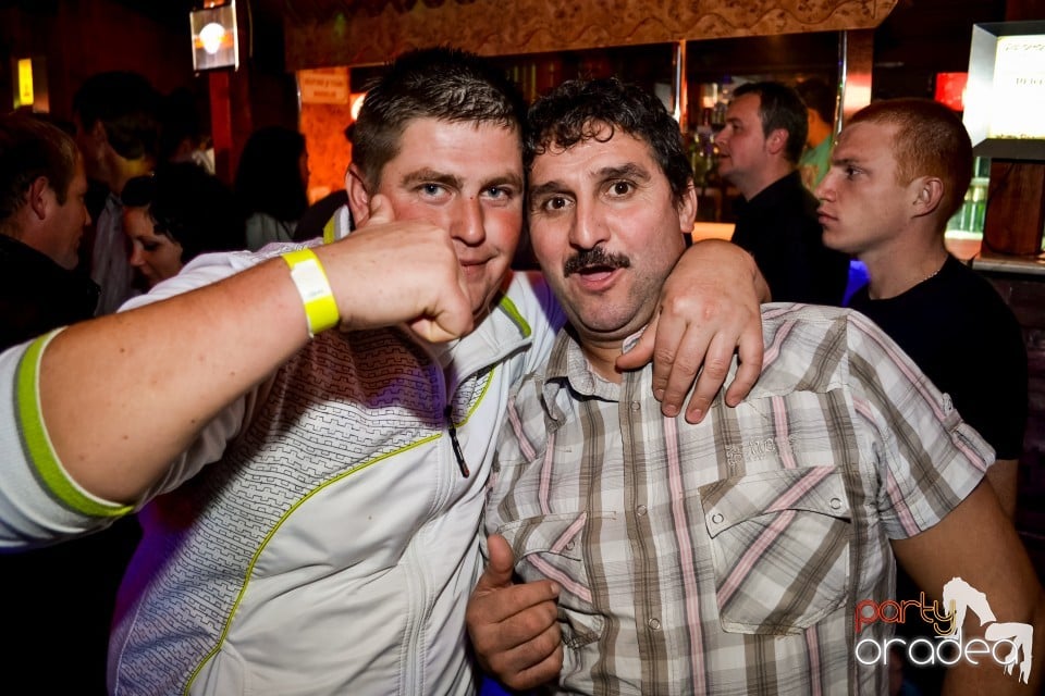 Dj Prody VS Dj Preda în Disco Fahaz,