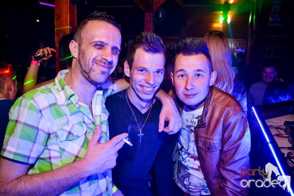 Dj Prody VS Dj Preda în Disco Fahaz,