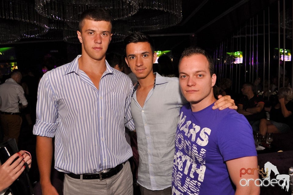 DJ Project @ The One,