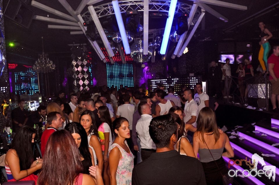 DJ Project @ The One,