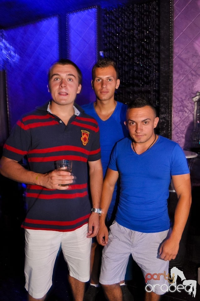 DJ Project @ The One,