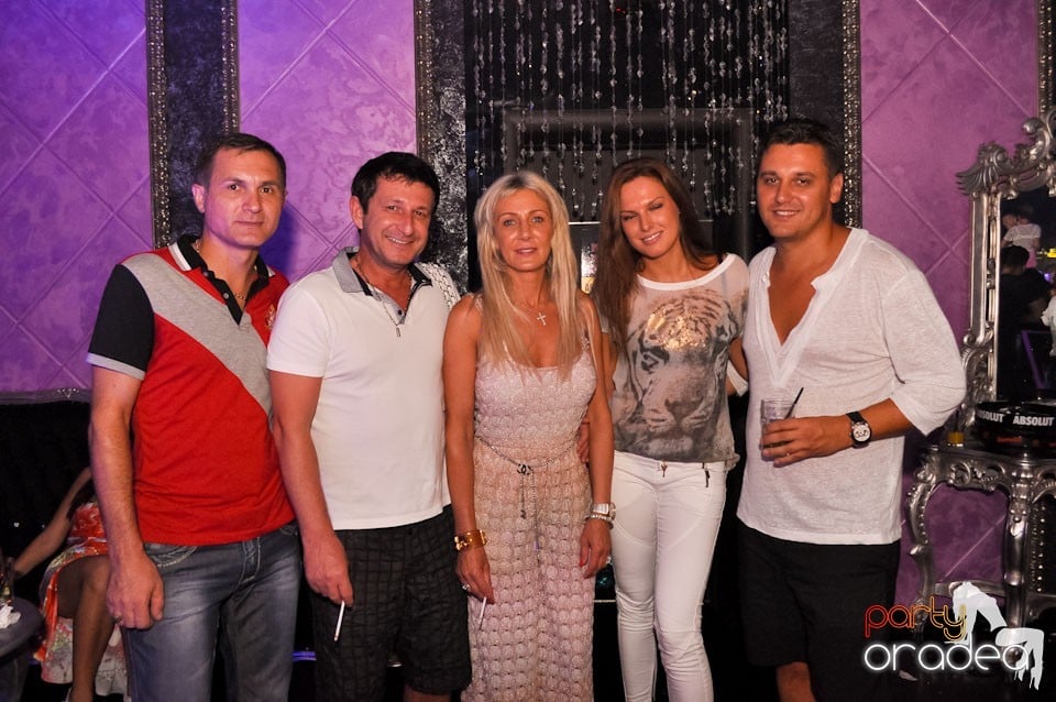 DJ Project @ The One,
