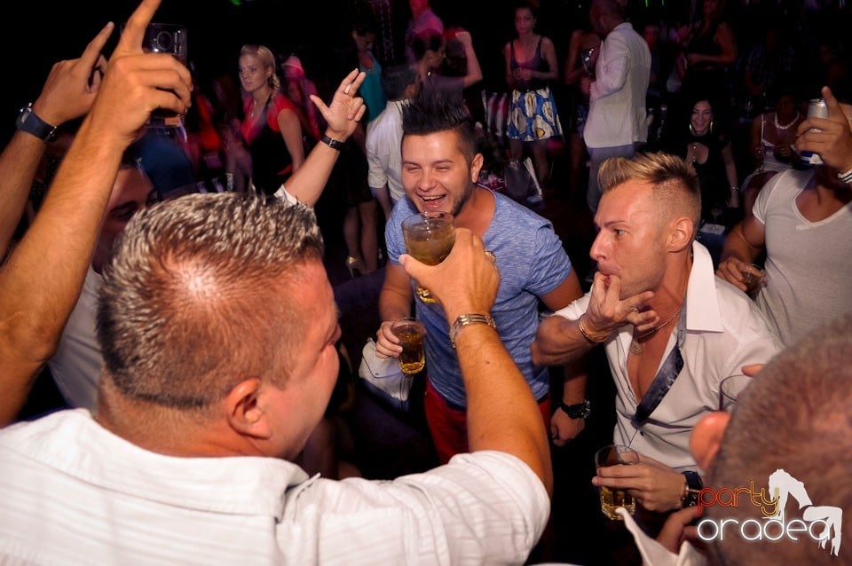 DJ Project @ The One,