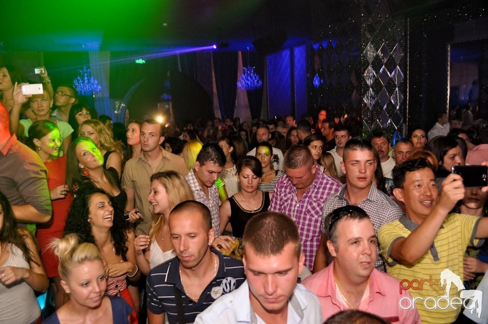 DJ Project @ The One,